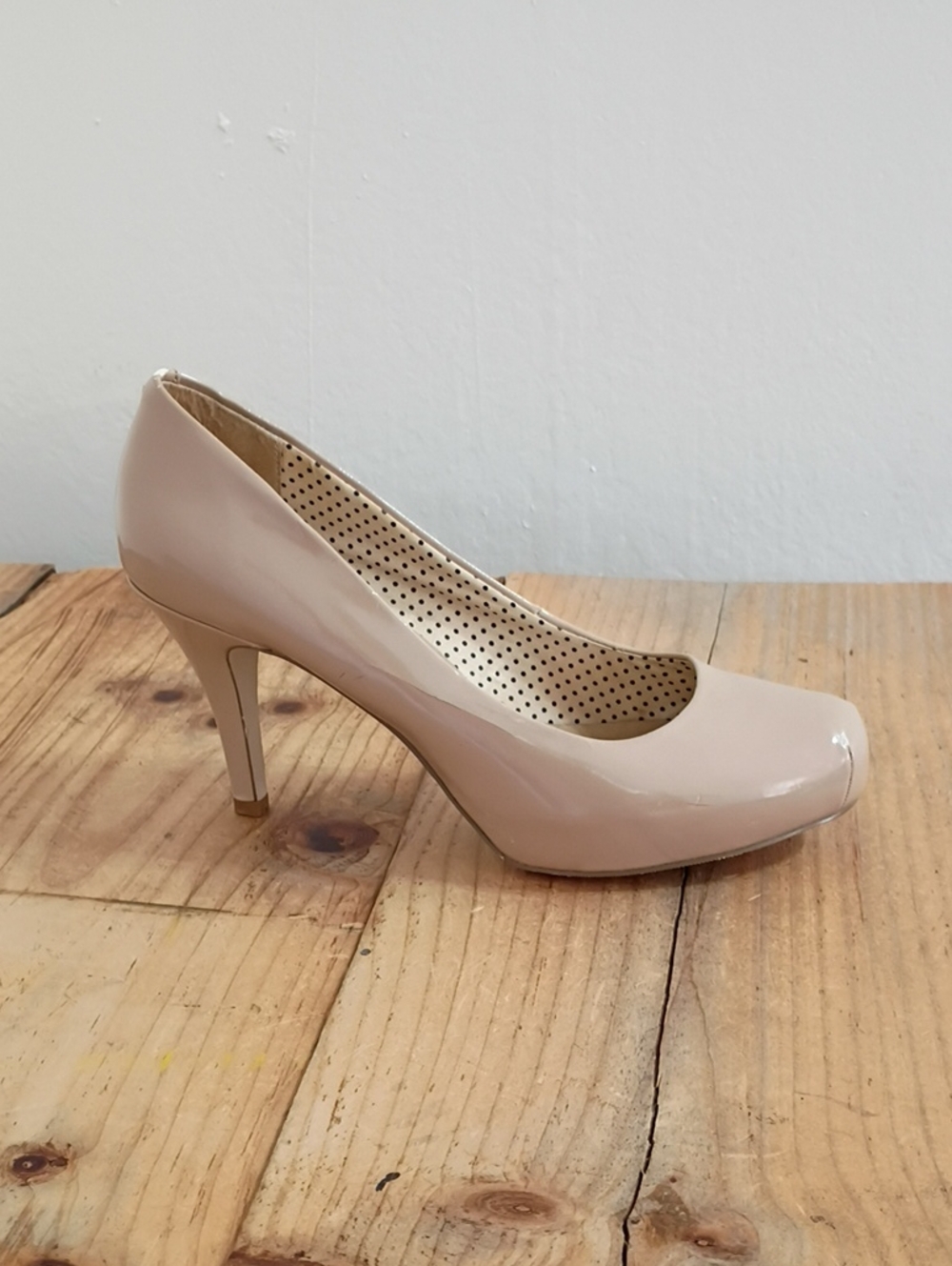 Madden Girl Getta Nude Patent Faux Leather Platform Pumps Size 8.5